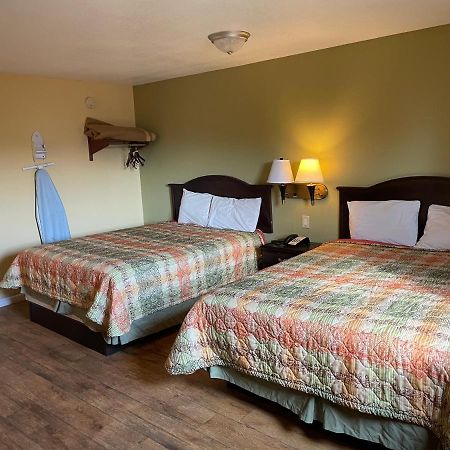Dilley Executive Inn Bagian luar foto